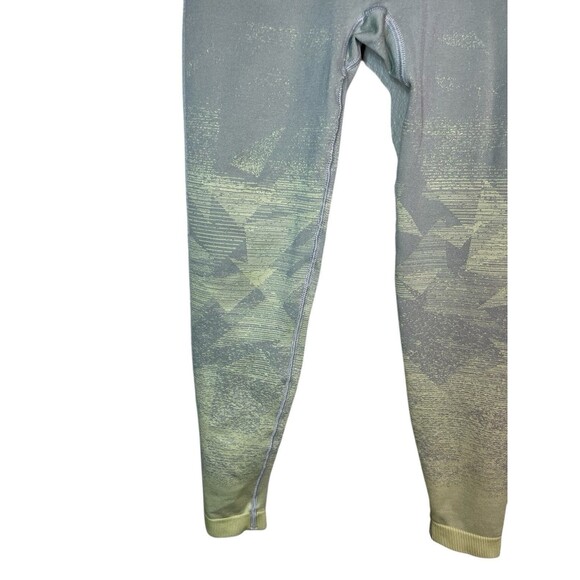 Gymshark Adapt Ombre Seamless Leggings Women's Size S Gray Yellow Workout Gym - Picture 4 of 15